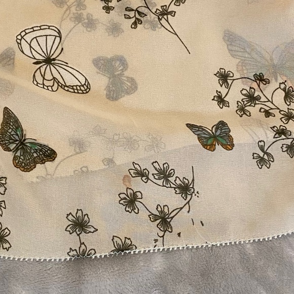 Patterson J. Kincaid butterfly blouse - Picture 4 of 4